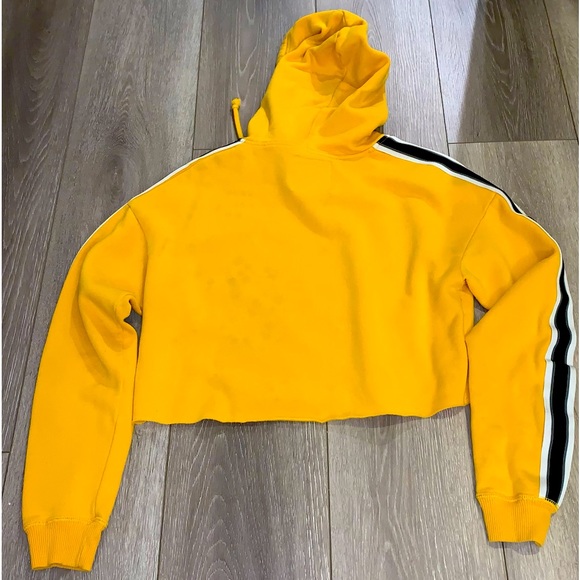 Hollister Cropped Sweatshirt - Picture 2 of 2